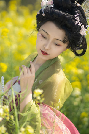 女婿双飞母亲身份揭秘